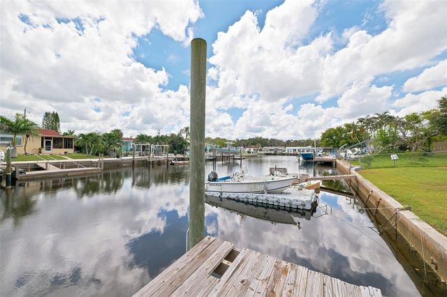 4920 PELICAN DRIVE, New Port Richey, FL 34652