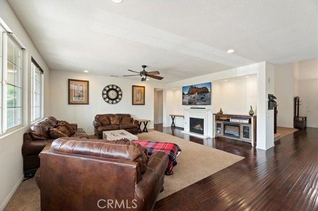 7921 Summer Day, Corona, CA 92883