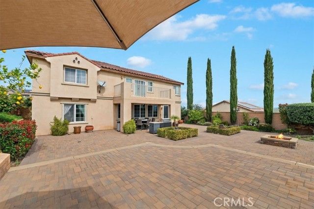 7921 Summer Day, Corona, CA 92883