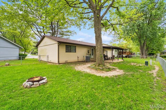 607 Linden Court, O'fallon, IL 62269