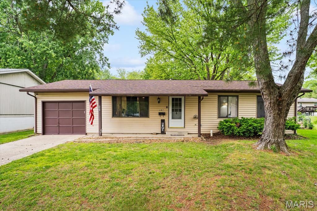 607 Linden Court, O'fallon, IL 62269