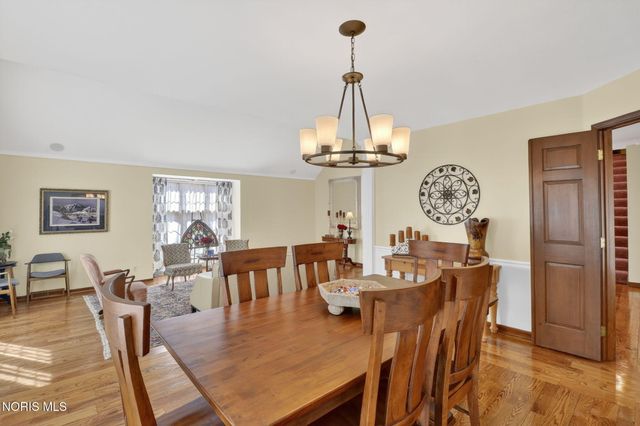 4819 Whitebirch Court, Sylvania, OH 43560