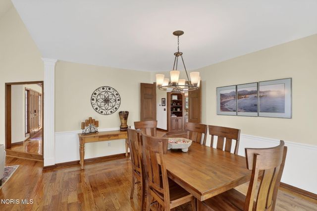 4819 Whitebirch Court, Sylvania, OH 43560