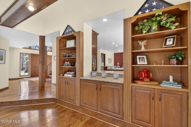 4819 Whitebirch Court, Sylvania, OH 43560