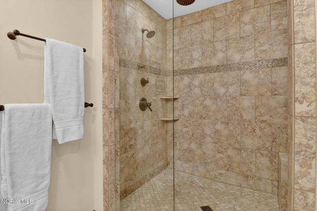 4819 Whitebirch Court, Sylvania, OH 43560