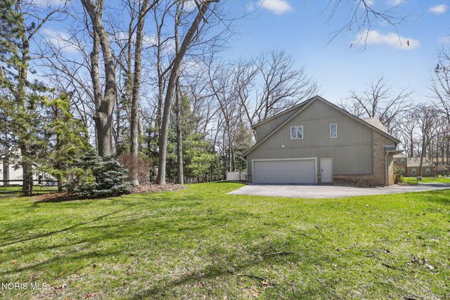 4819 Whitebirch Court, Sylvania, OH 43560