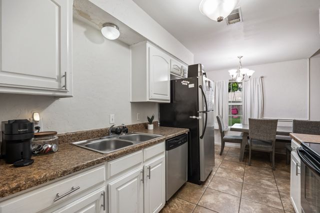 6410 Elm Springs Drive, Arlington, TX 76001