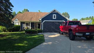 854 Westbrooke Drive, South Lyon, MI 48178