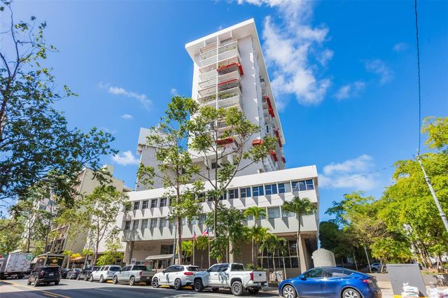 C. Bolivar COBIANS PLAZA AVENUE 21, San Juan, PR 00909