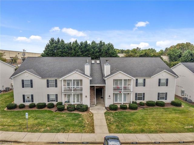 7153 W Friendly Avenue D, Greensboro, NC 27410