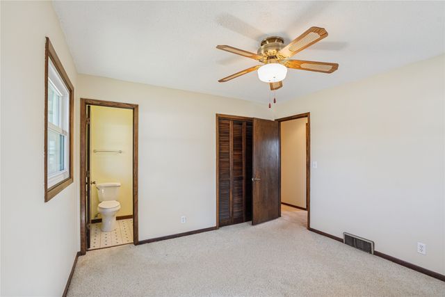 806 SE Bel Aire Road, Ankeny, IA 50021