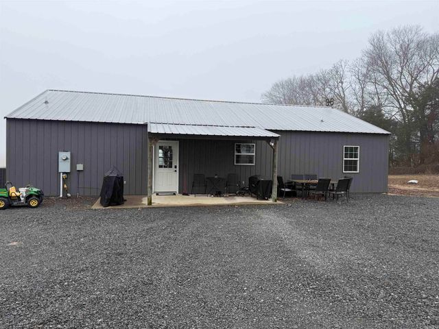 385 Section Line Road, Greers Ferry, AR 72067