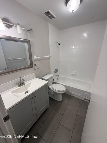 5615 SAN JUAN Avenue 105, Jacksonville, FL 32210