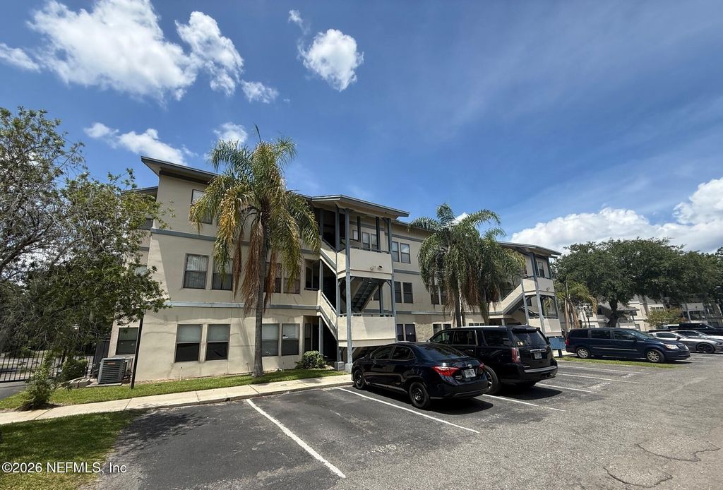 5615 SAN JUAN Avenue 105, Jacksonville, FL 32210
