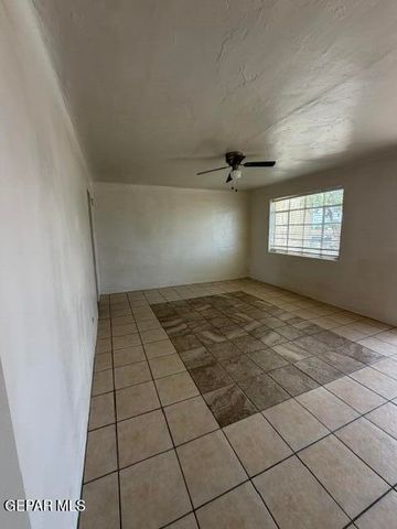 8421 MERCURY Street A, El Paso, TX 79904