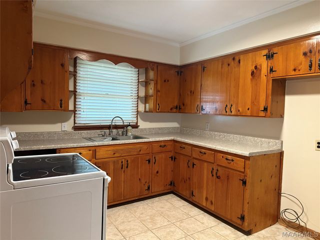 127 Salem Drive, Montgomery, AL 36109