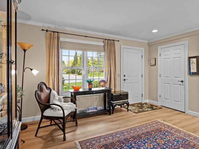 322 N 18TH AVENUE, Sturgeon Bay, WI 54235