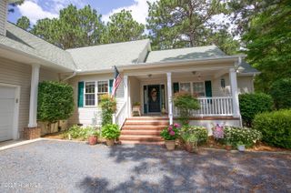 957 Blackeyed Susan Place, Vass, NC 28394