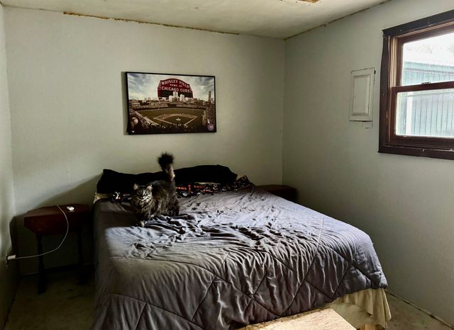 907 Hammond Road, Harrison, MI 48625