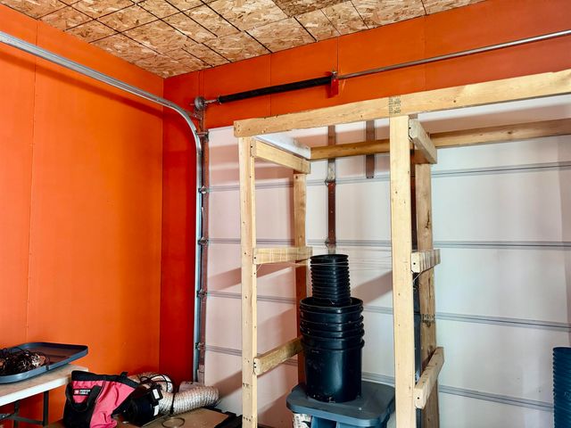 907 Hammond Road, Harrison, MI 48625