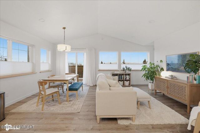 4924 Thompson Drive, Homer, AK 99603