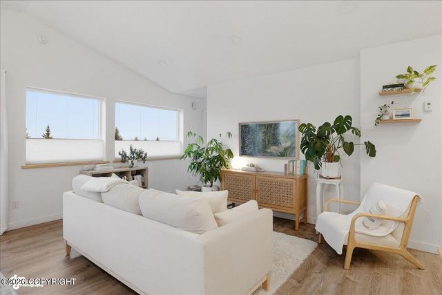 4924 Thompson Drive, Homer, AK 99603