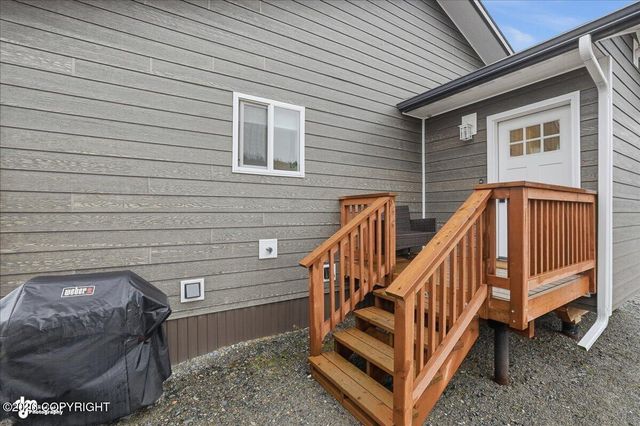 4924 Thompson Drive, Homer, AK 99603
