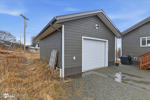 4924 Thompson Drive, Homer, AK 99603