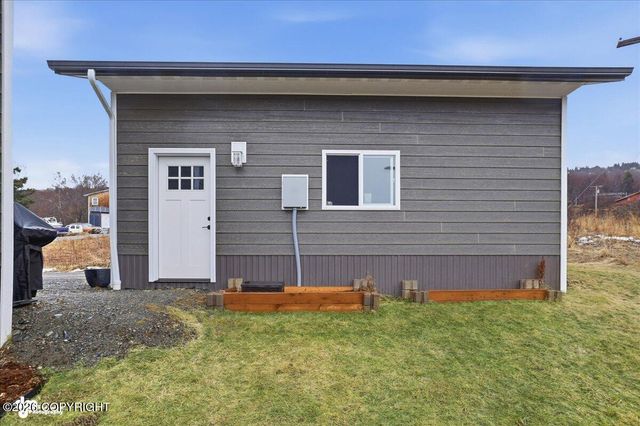 4924 Thompson Drive, Homer, AK 99603