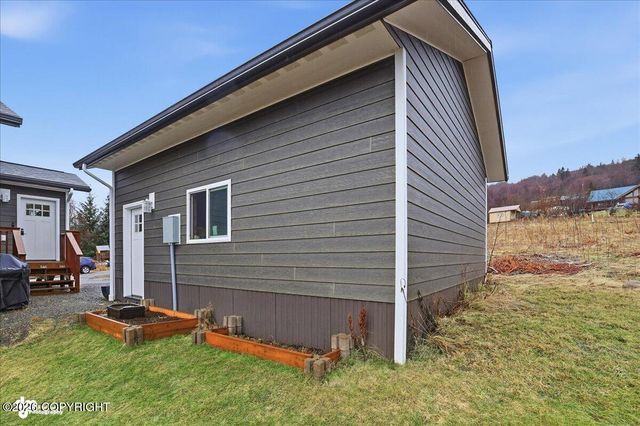 4924 Thompson Drive, Homer, AK 99603