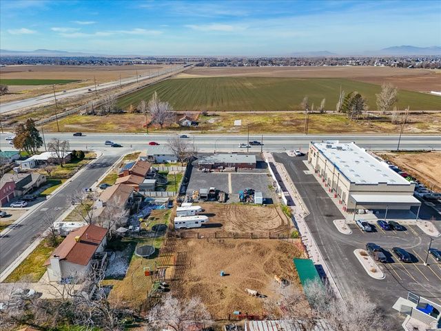 39 S 2000 W, West Point, UT 84015