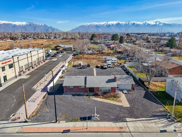 39 S 2000 W, West Point, UT 84015