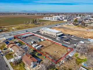 39 S 2000 W, West Point, UT 84015