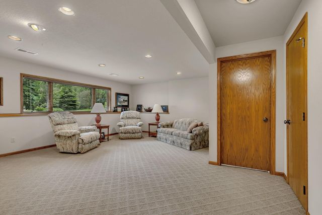 2012 Temminck Road, Saint Cloud, MN 56301