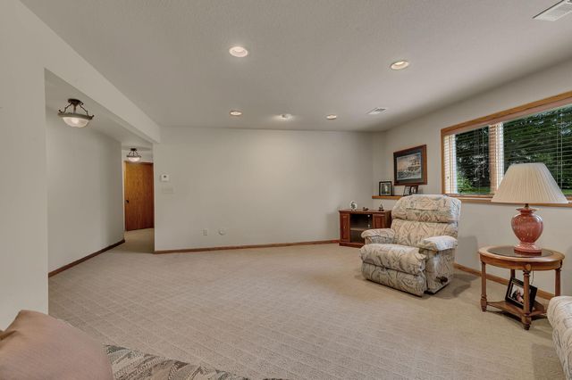 2012 Temminck Road, Saint Cloud, MN 56301