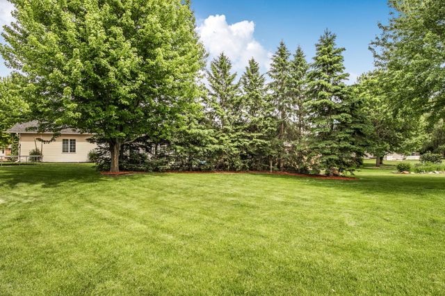 2012 Temminck Road, Saint Cloud, MN 56301
