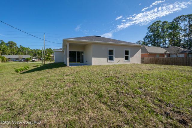 366 San Filippo Drive SE, Palm Bay, FL 32909