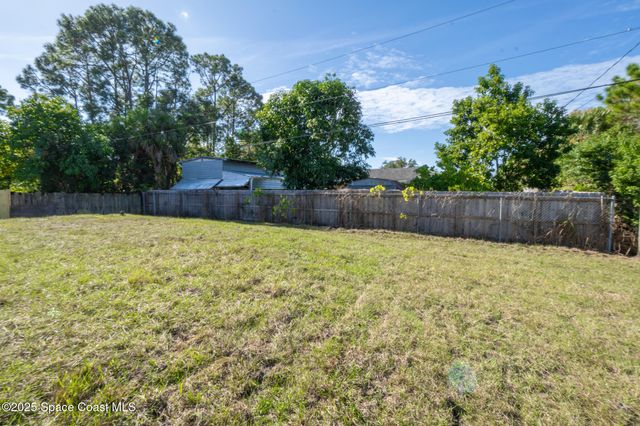 366 San Filippo Drive SE, Palm Bay, FL 32909