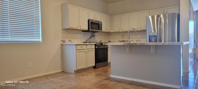 17053 W TONBRIDGE Street, Surprise, AZ 85374