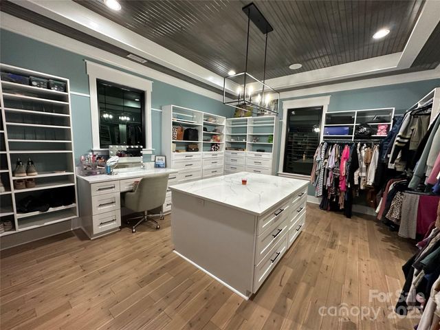 1550 S Main Street, Mount Pleasant, NC 28124