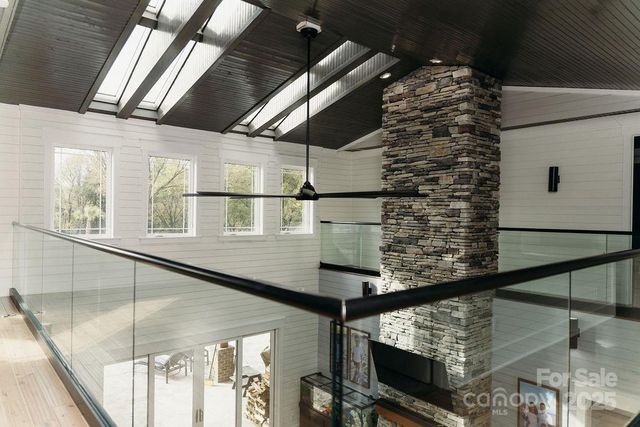 1550 S Main Street, Mount Pleasant, NC 28124