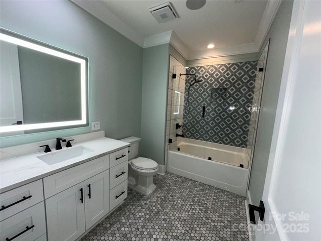 1550 S Main Street, Mount Pleasant, NC 28124