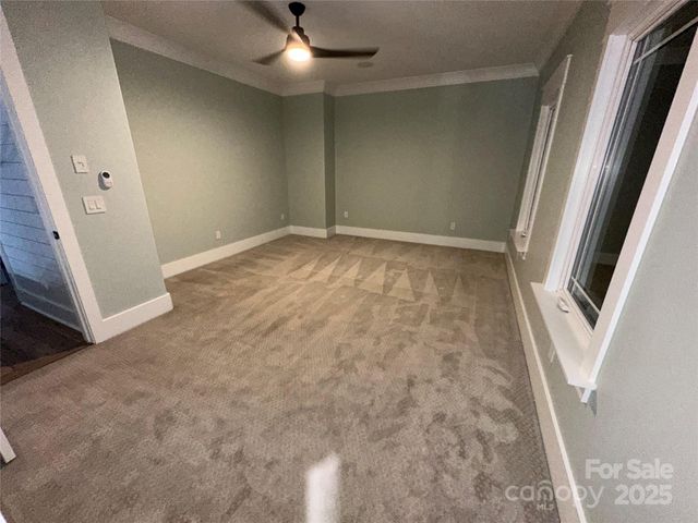 1550 S Main Street, Mount Pleasant, NC 28124