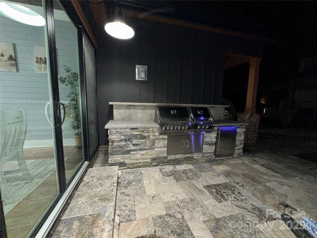 1550 S Main Street, Mount Pleasant, NC 28124