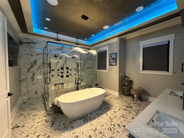 1550 S Main Street, Mount Pleasant, NC 28124