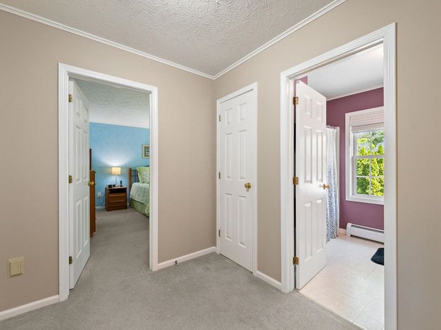 4 Oak Creek Drive, South Burlington, VT 05403