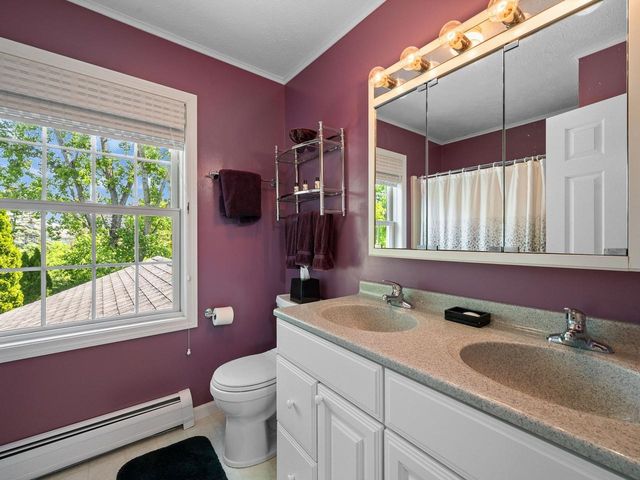 4 Oak Creek Drive, South Burlington, VT 05403