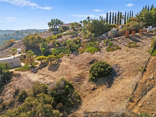 2240 Aqua Hill Road, Fallbrook, CA 92028