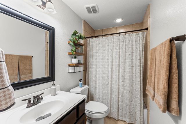 115 Cobblestone Court, Magnolia, TX 77354