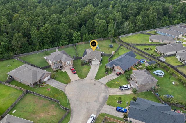 115 Cobblestone Court, Magnolia, TX 77354